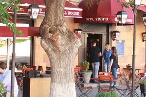 discounts in cafe restaurant hotel shop